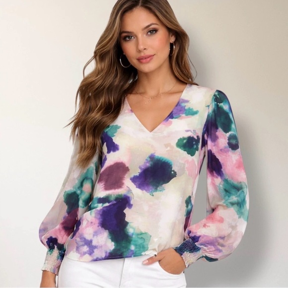 CAbi Tops - CAbi Mystic Watercolor V-Neck Blouse in Purple, Teal & Pink Sz M
